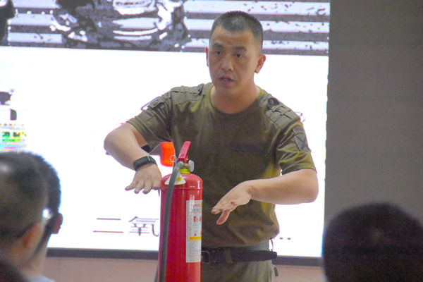 大发官方在线入口防雷开展消防培训学习